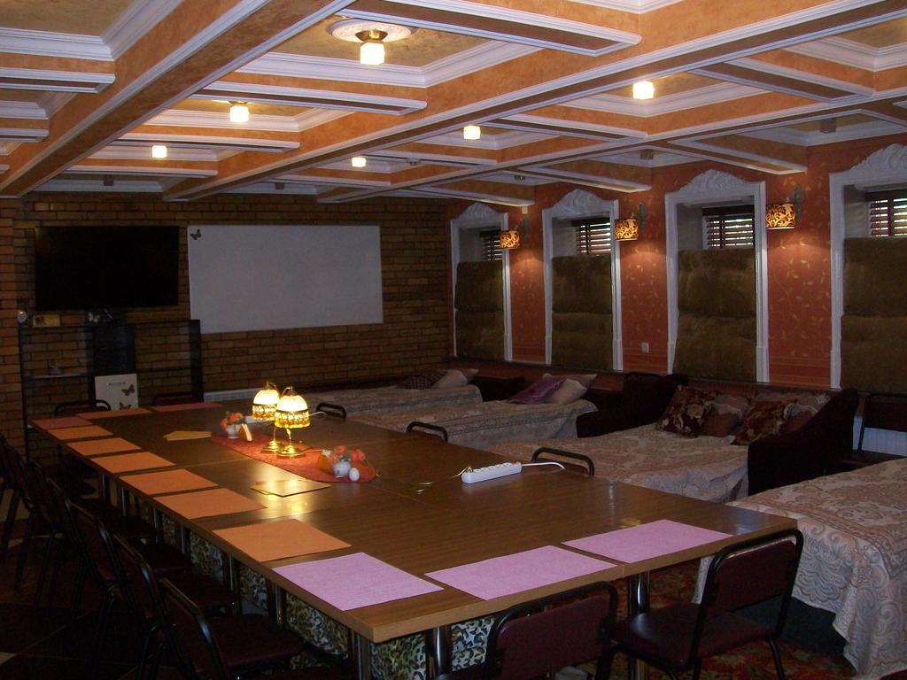 Athome Sumy Εξωτερικό φωτογραφία